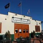 Globetrotters Suite In Historic Richmond With Patio