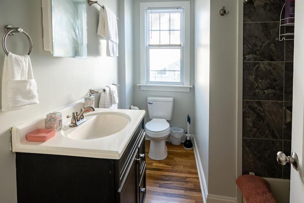 Apartment Globetrotters In Historic With Patio